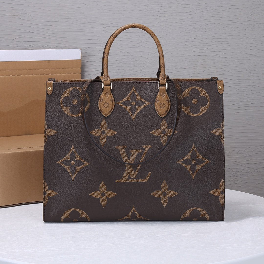 LV ONTHEGO GM 41CM MONOGRAMME TOILE GÉANTE 