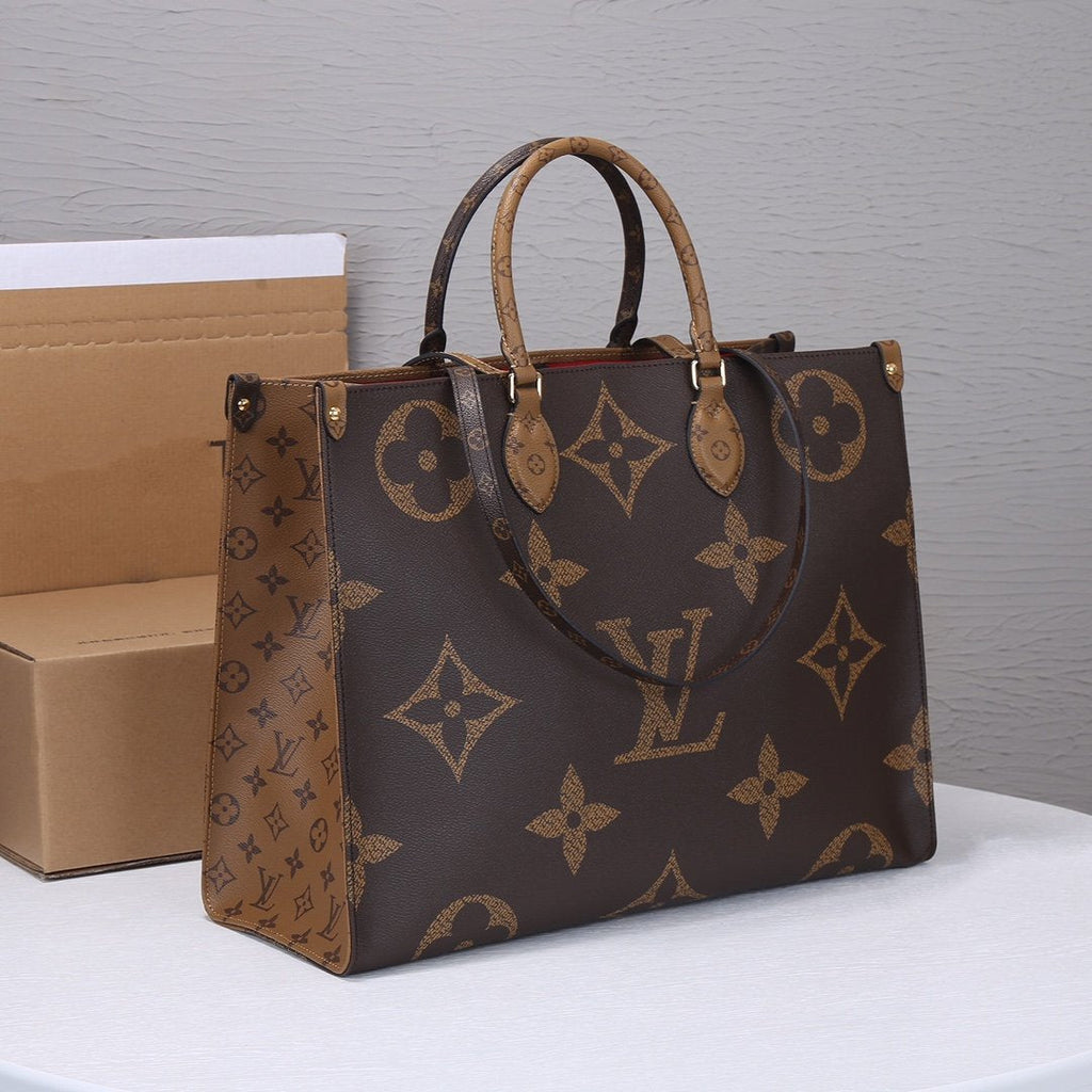 LV ONTHEGO GM 41CM MONOGRAMME TOILE GÉANTE 
