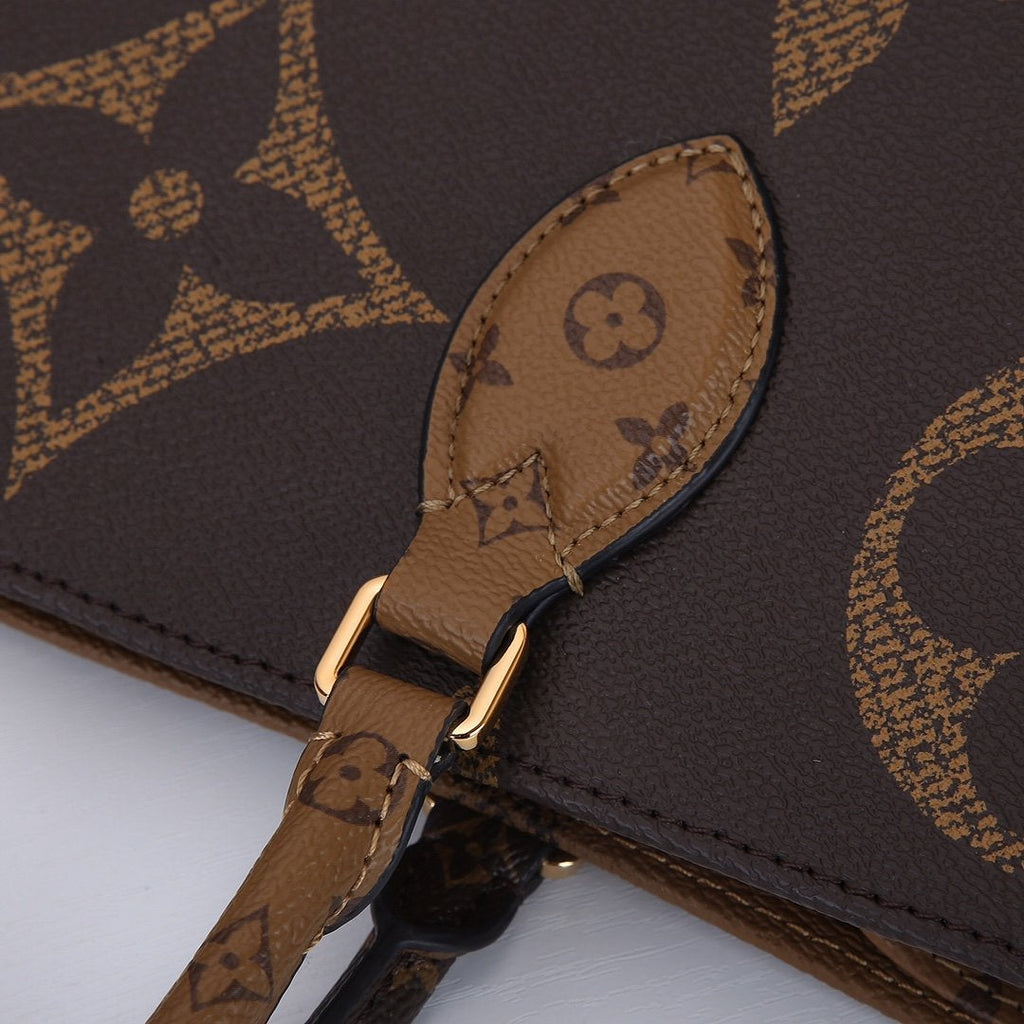LV ONTHEGO GM 41CM MONOGRAMME TOILE GÉANTE 