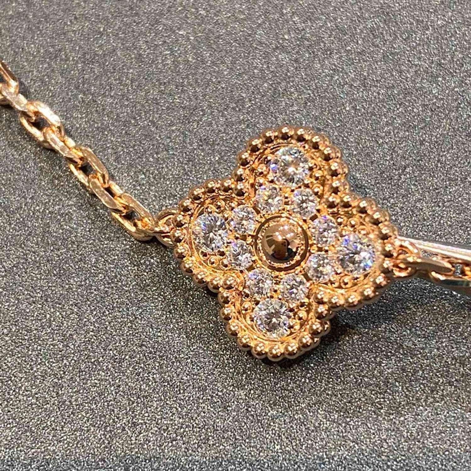 [⭐Shinejoy] クローバー 5モチーフ フルダイヤモンドブレスレットコレクション