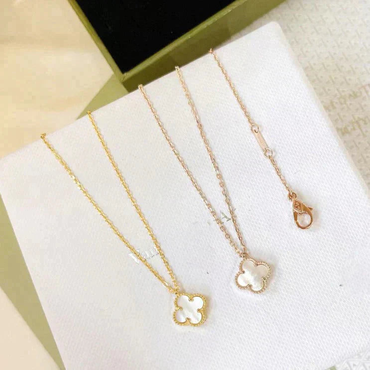 [Shinejoy]CLOVER MINI 9.5MM WHITE MOTHER-OF-PEARL NECKLACE