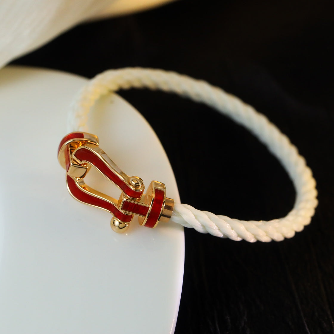 [Shinejoy]FORCE 10 WHITE TEXTILE DIAMOND PAVED