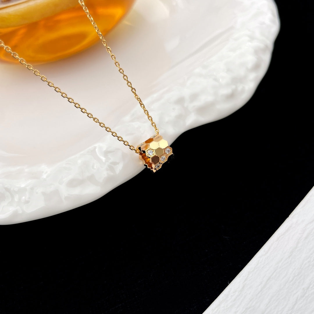 [Shinejoy] COLLIER MINI PÉDIANT DIAMANT BEE