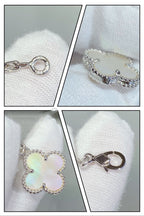 [Shinejoy]CLOVER 5 MOTIF WHITE MOP SILVER BRACELET