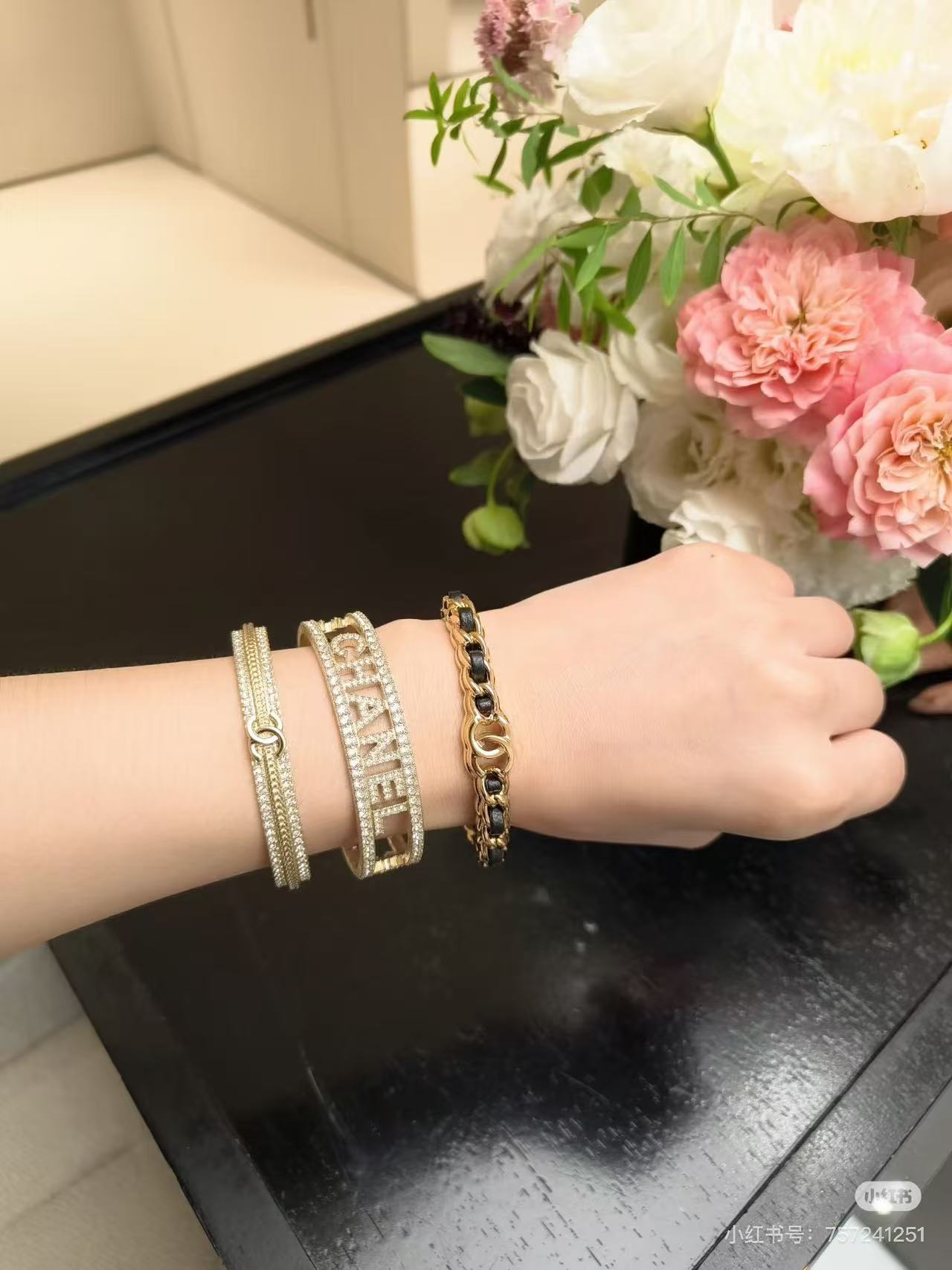 [Shinejoy] Bracelet ouvert Double C 
