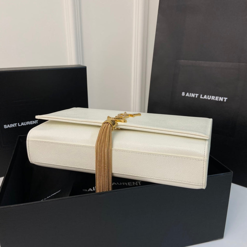 ケイト タッセル 24 ホワイトカーフスキン ゴールドロゴ