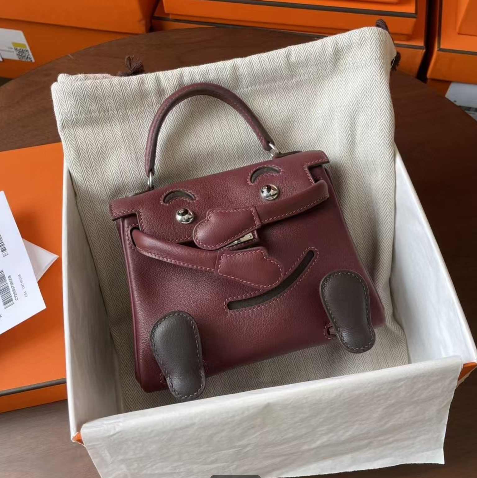 KELLY DOLL 18 EN CUIR DE VEAU GULLIVER BOURGOGNE (FABRIQUÉ SUR COMMANDE)