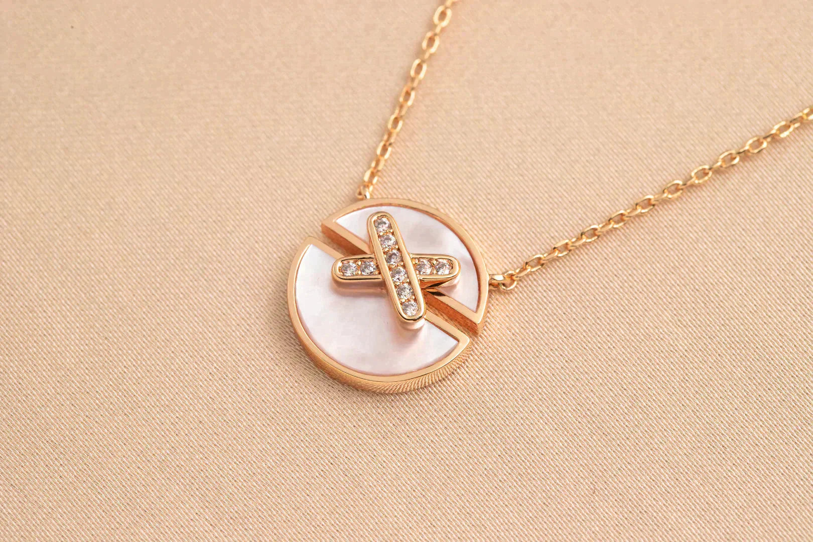 [Shinejoy]JEUX DE ROSE GOLD DIAMOND NECKLACE