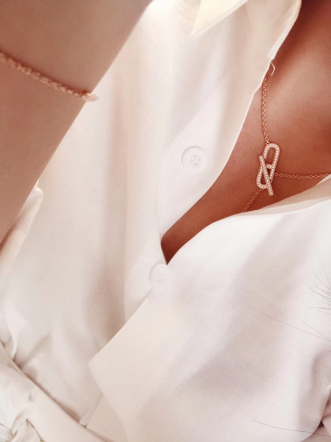 [Shinejoy]HM ファイヤーピッグノーズネックレス トレンディストリート