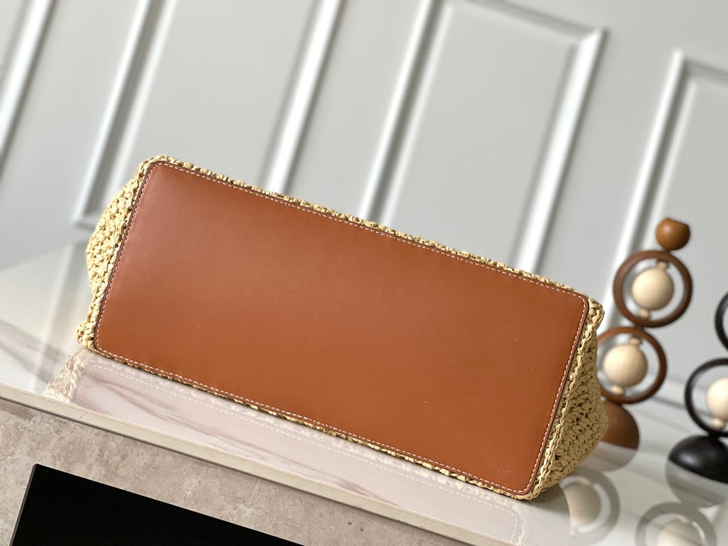 ONTHEGO MM 37 ベージュ ラフィア織り レザーディテール