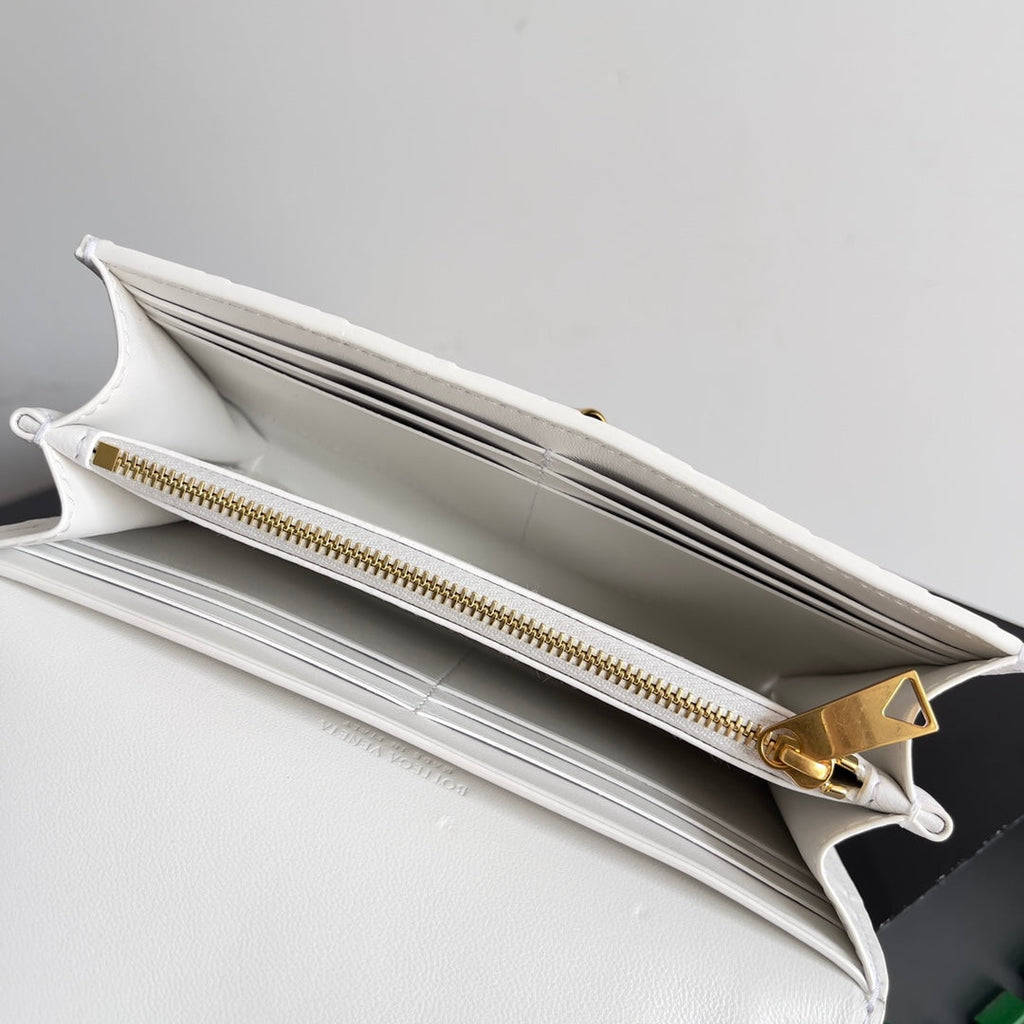 アンディアモ バッグ 19 ホワイト カーフスキン