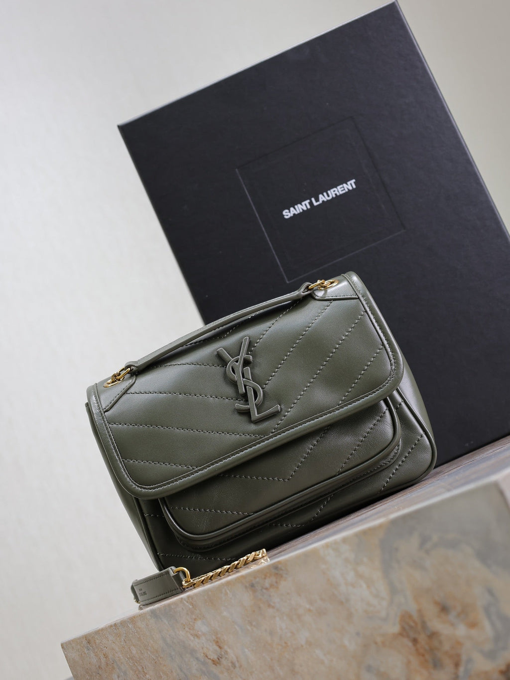 NIKI BABY 22 ユニフォーム グリーン ラムスキン ゴールドチェーン