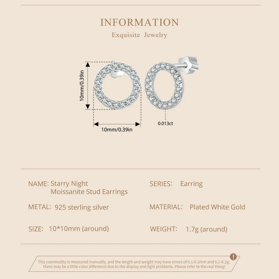 Boucles d'oreilles puces rondes en moissanite Forever Clear