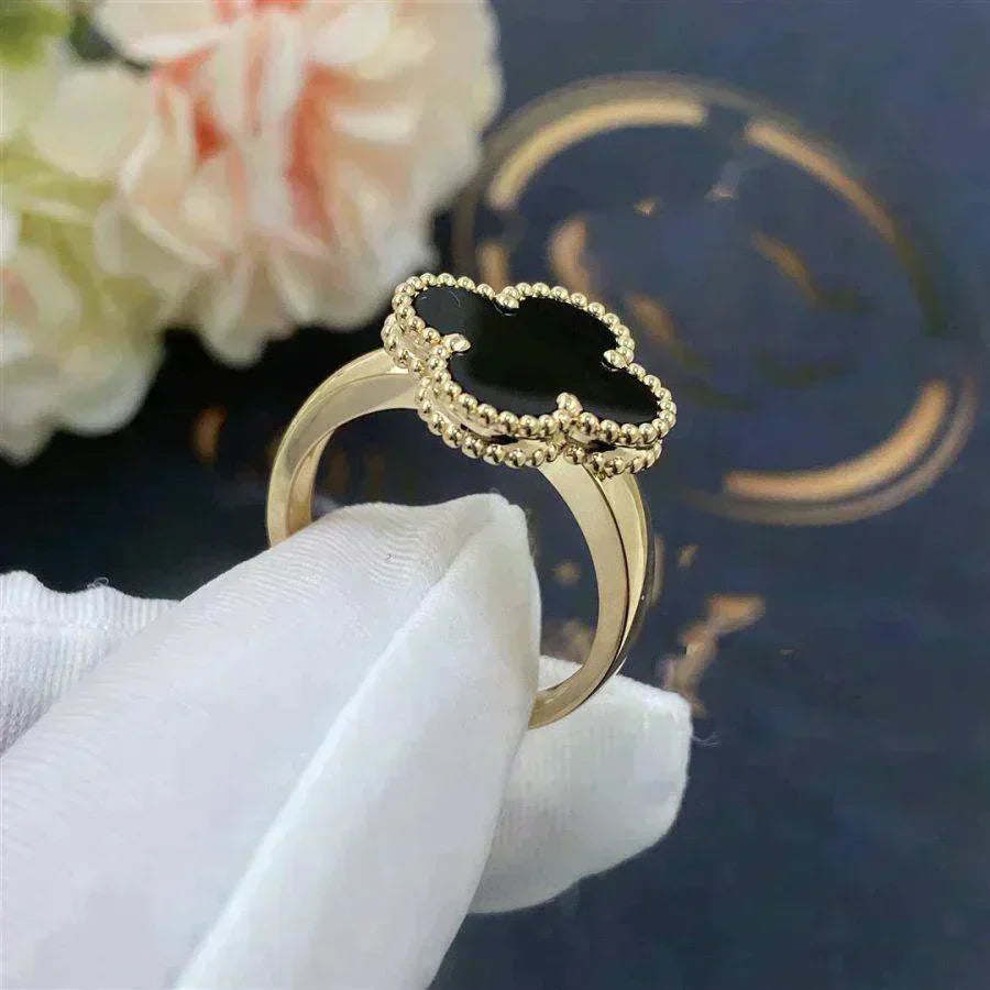 [Shinejoy]CLOVER ONYX RING