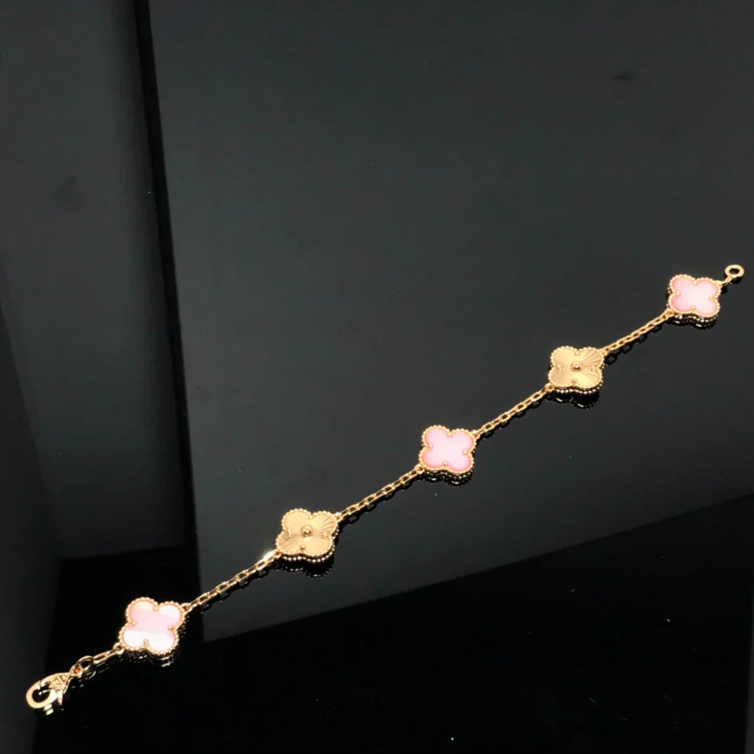 [⭐Shinejoy] CLOVER 5 MOTIFS  PINK MOP BRACELET COLLECTION