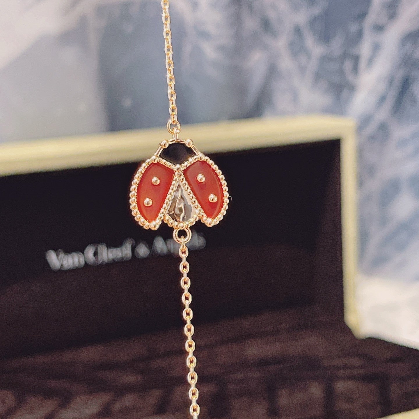 [Shinejoy]ラッキースプリング 1モチーフ ピンクゴールドブレスレット